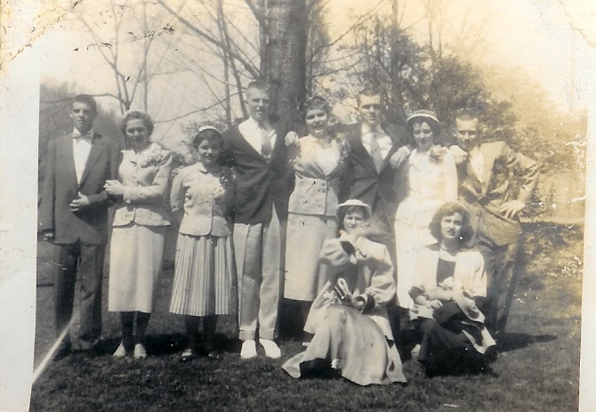 Easter Sunday 1953.jpg